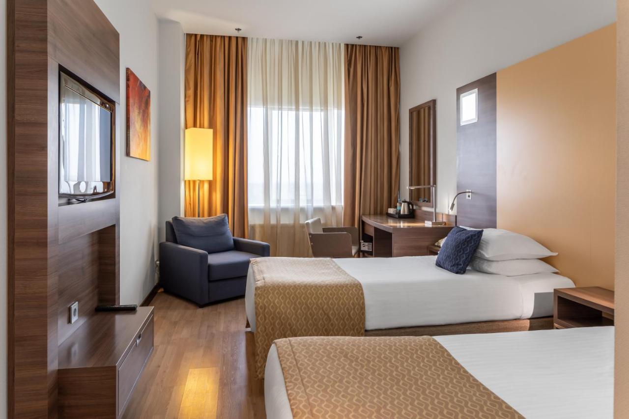 รามาดา อองคอร์ บาย วินด์แฮม คียิฟ Hotel เคียฟ ห้อง รูปภาพ