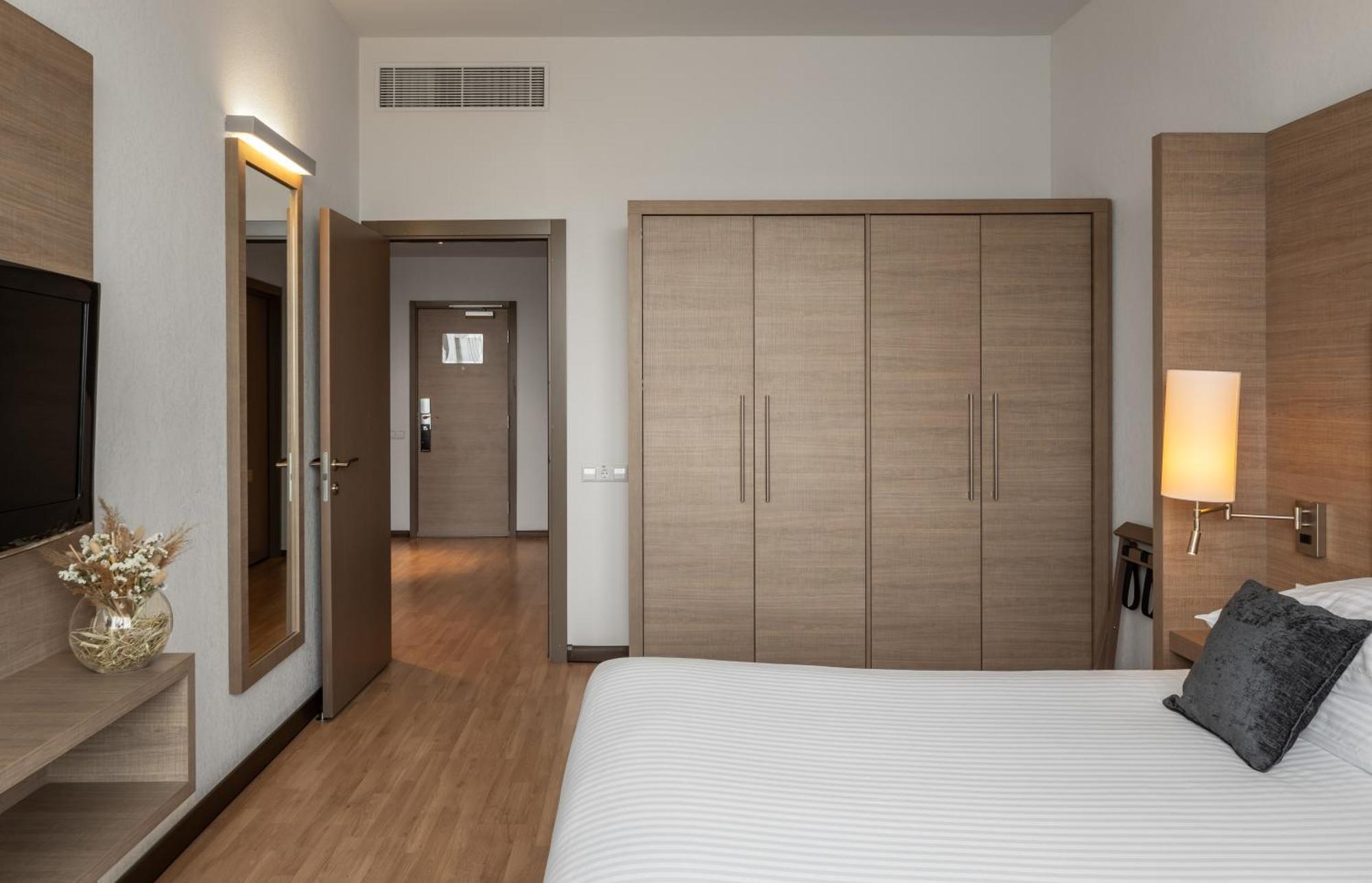 รามาดา อองคอร์ บาย วินด์แฮม คียิฟ Hotel เคียฟ ห้อง รูปภาพ