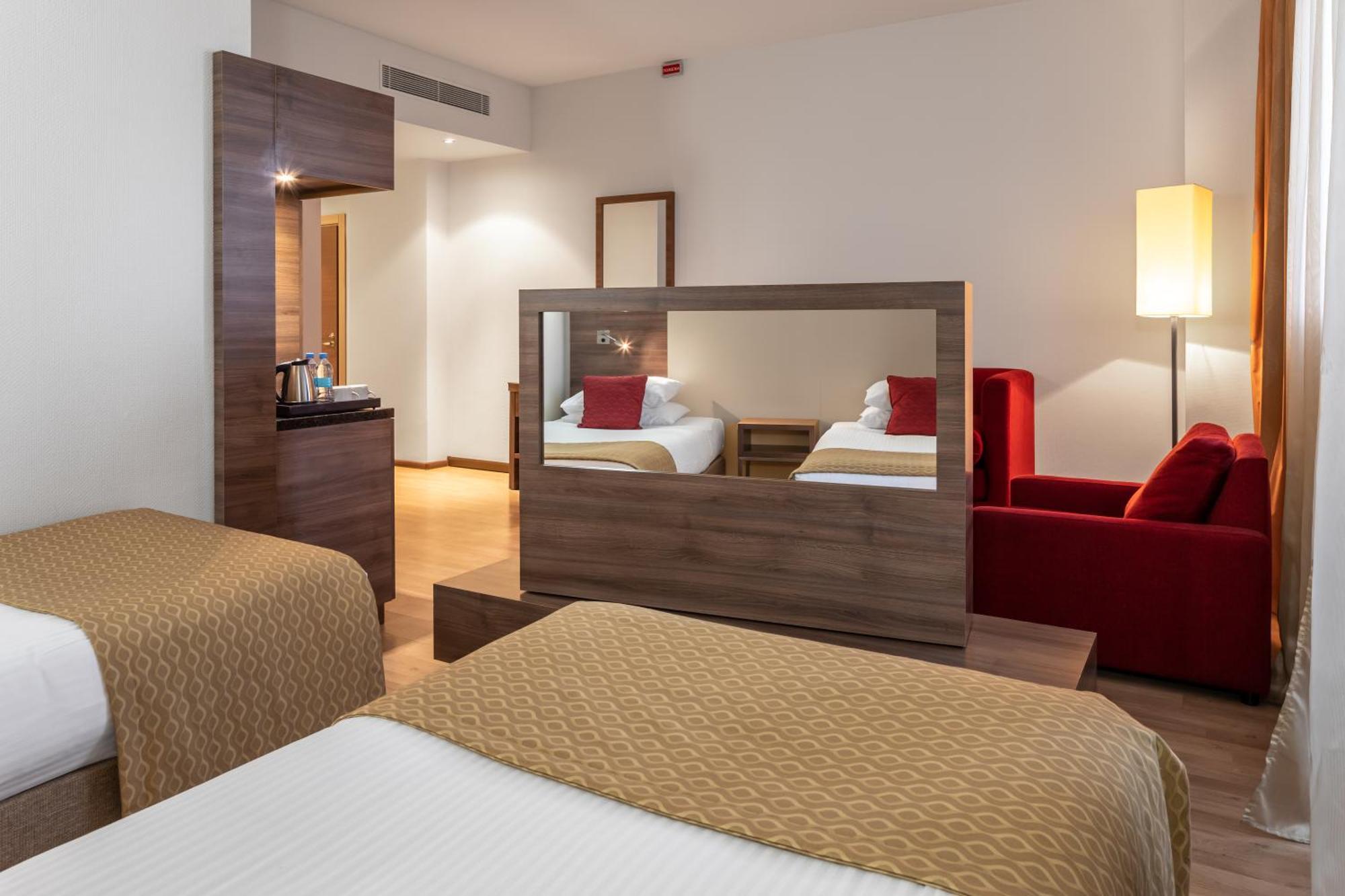 รามาดา อองคอร์ บาย วินด์แฮม คียิฟ Hotel เคียฟ ห้อง รูปภาพ