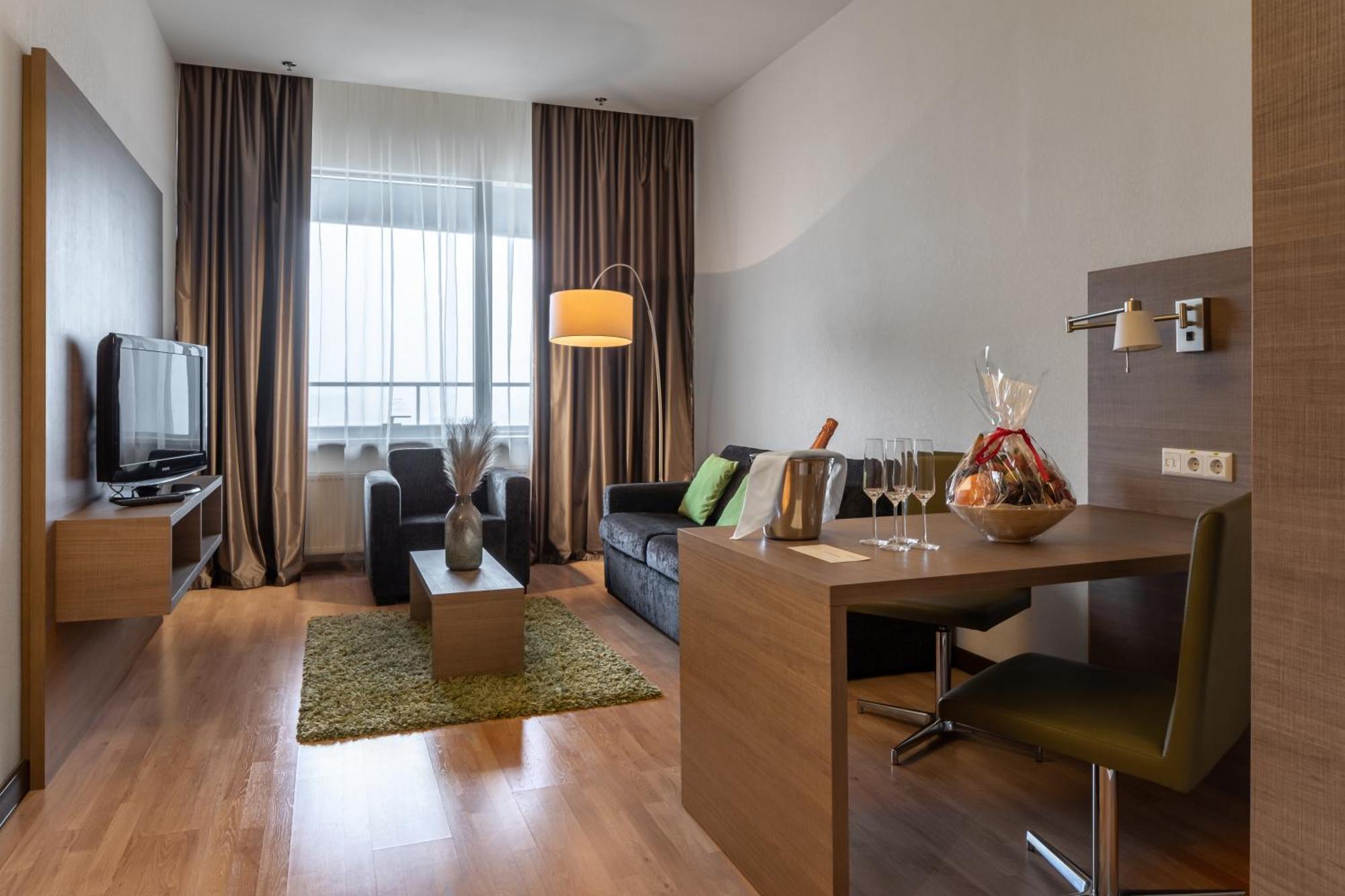 รามาดา อองคอร์ บาย วินด์แฮม คียิฟ Hotel เคียฟ ห้อง รูปภาพ